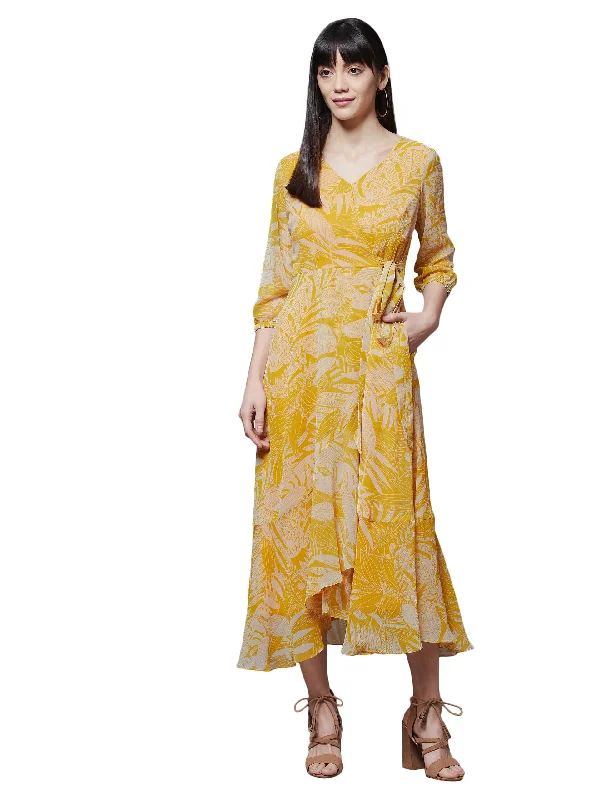Miss Chase Women's Yellow & White V Neck Full Sleeve Floral Layered Maxi Dress (MCAW21D14-94-37-02, Yellow & White, XS) Comfortable Maxi Dress with Slits Miss Chase Women's Yellow & White V Neck Full Sleeve Floral Layered Maxi Dress (MCAW21D14-94-37-02, Yellow & White, XS) Comfortable Maxi Dress with Slits