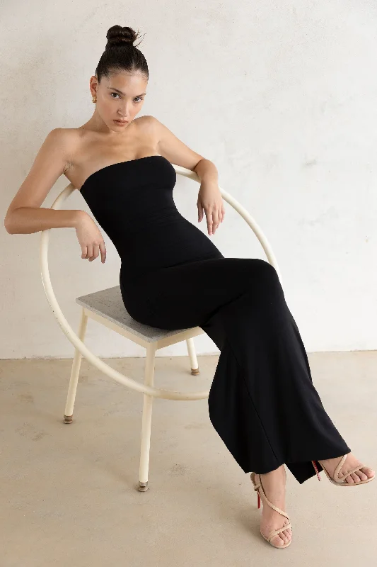 Bandeau Maxi Dress in Black Classic Strapless Maxi Dress