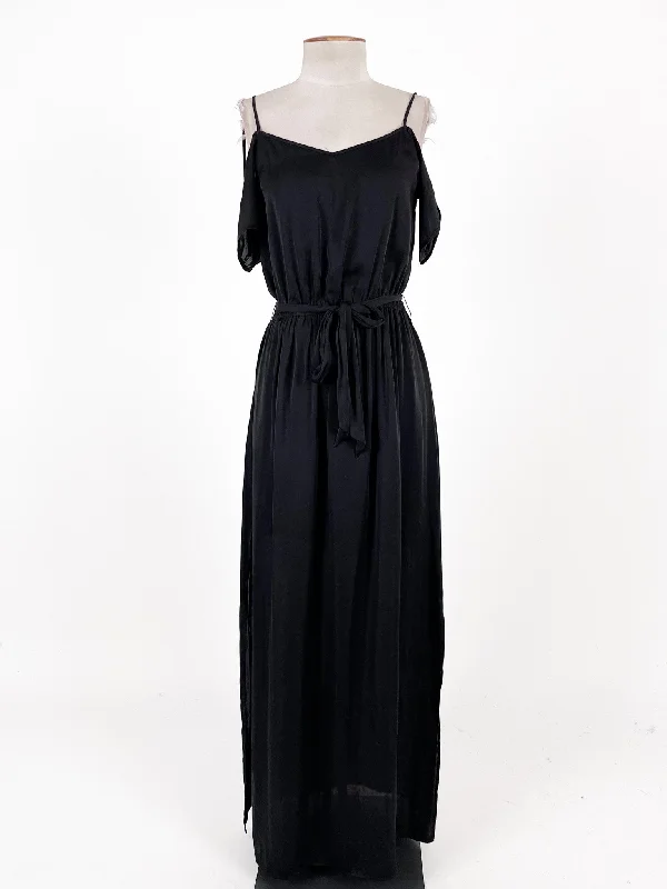 Forever New | Black Cocktail Dress | Size 6