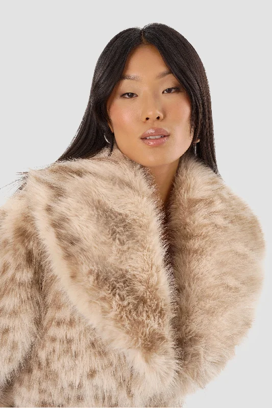 LAMARQUE Women's Danika Leo Faux Fur Crop Jacket Faux Fur Jacket Real Fur Jacket Shearling Jacket LAMARQUE Women's Danika Leo Faux Fur Crop Jacket Faux Fur Jacket Real Fur Jacket Shearling Jacket