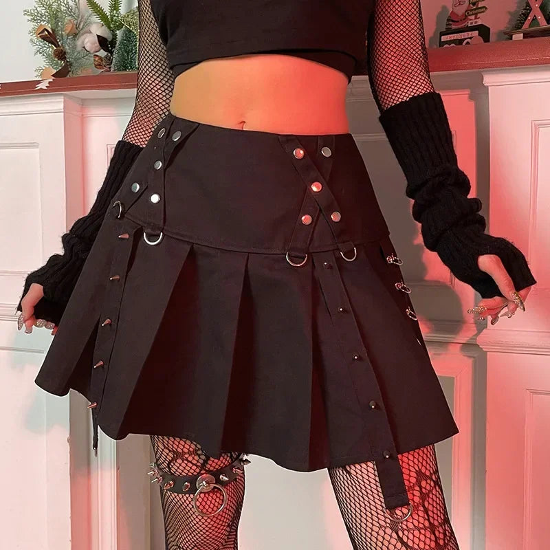 Gothic Diablo Harajuku Personality Spice Rivet Metal Buckle Streamer Low Waist A Version Short Pleated Skirt high waist skirt